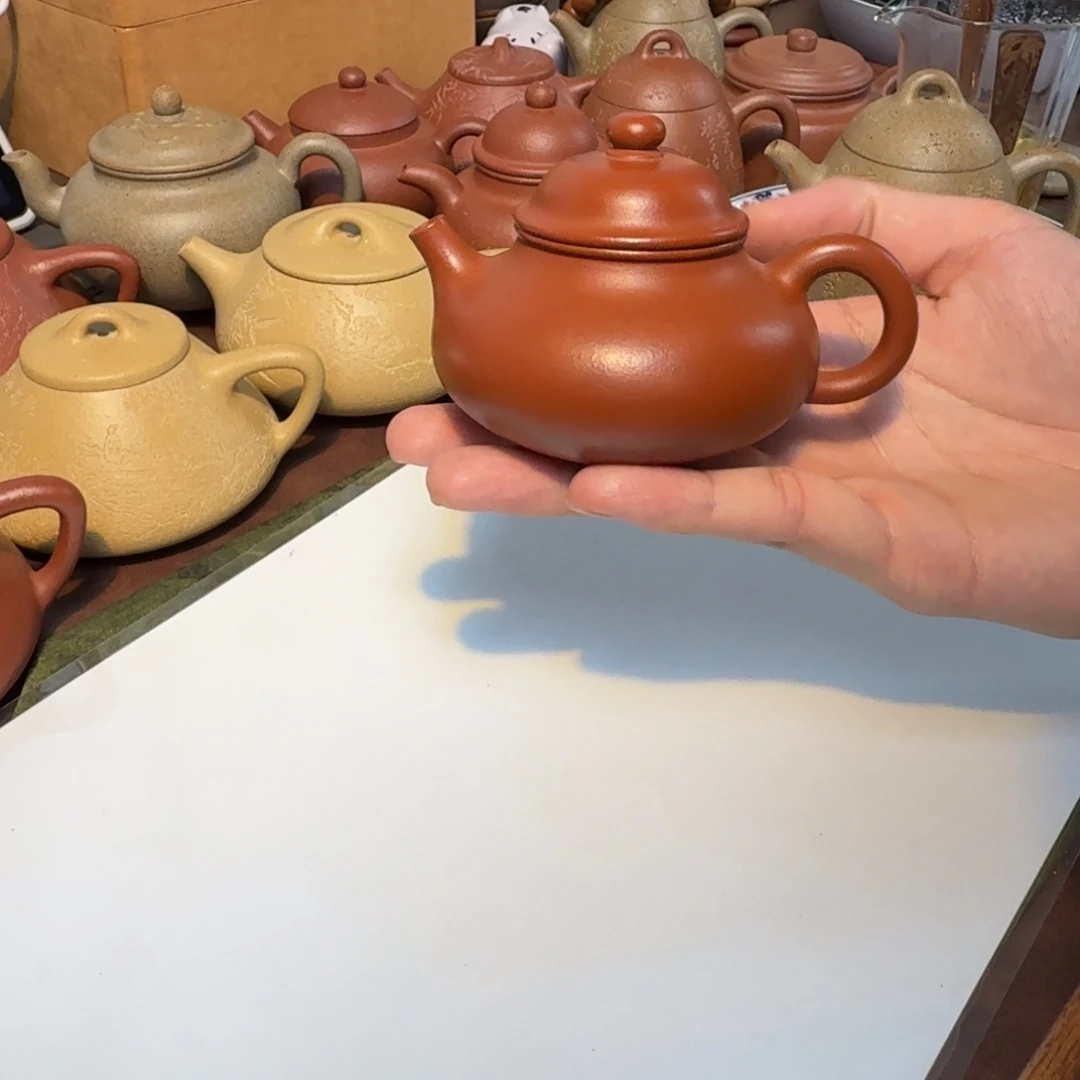 茶壶紫砂朱泥容天