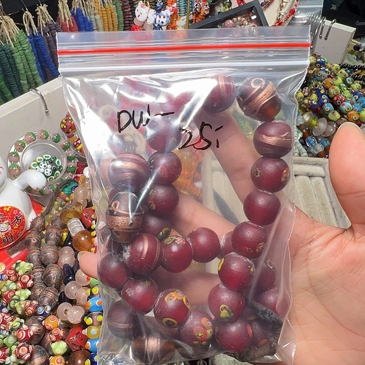 颈饰玻璃尼泊尔琉璃珠一条