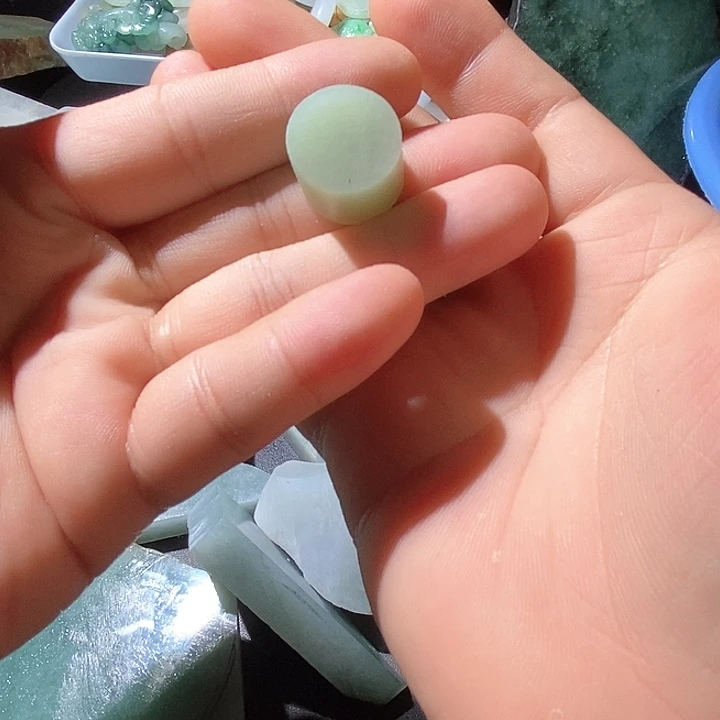 翡翠未镶嵌颈饰天然翡翠