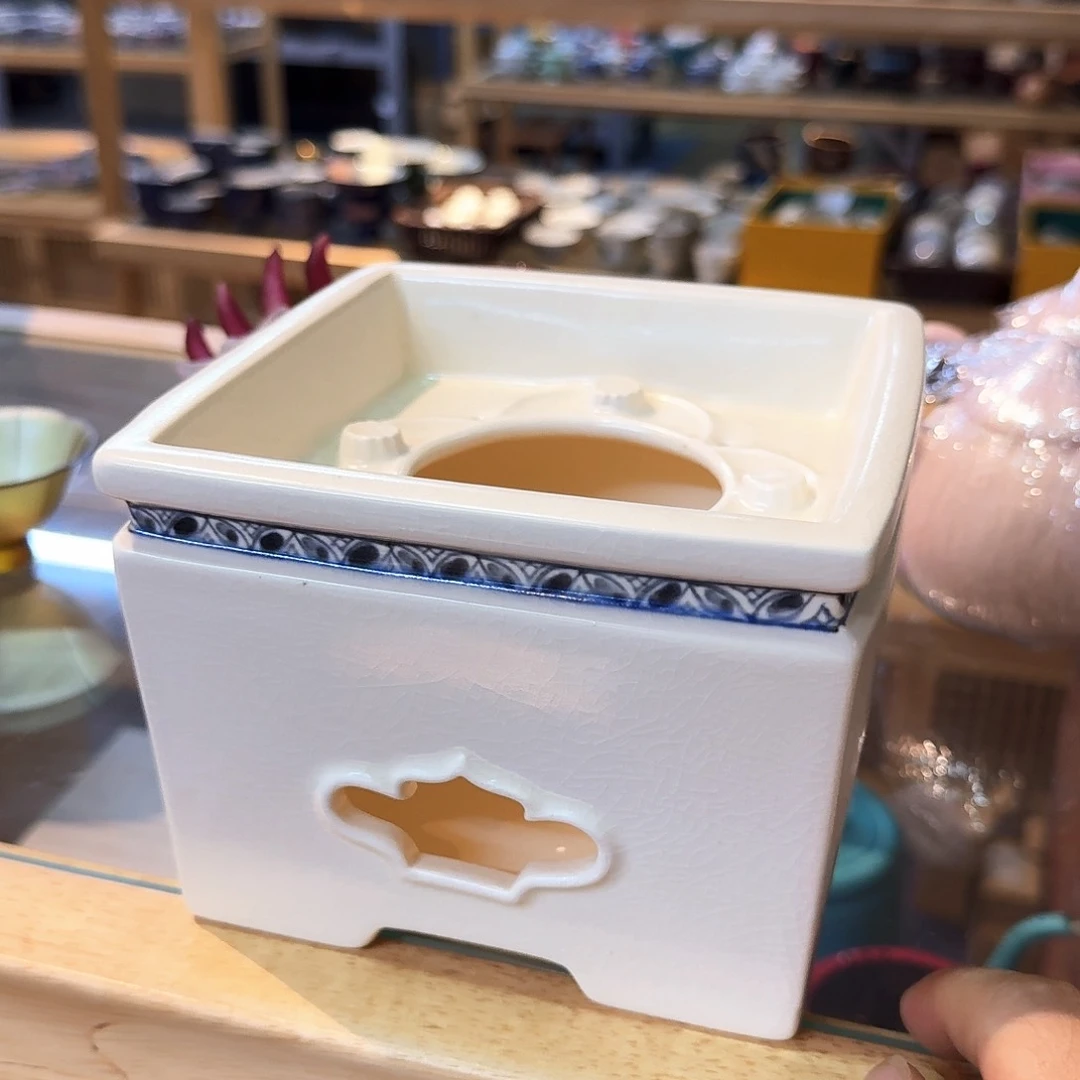 来来咯摸摸摸摸摸摸