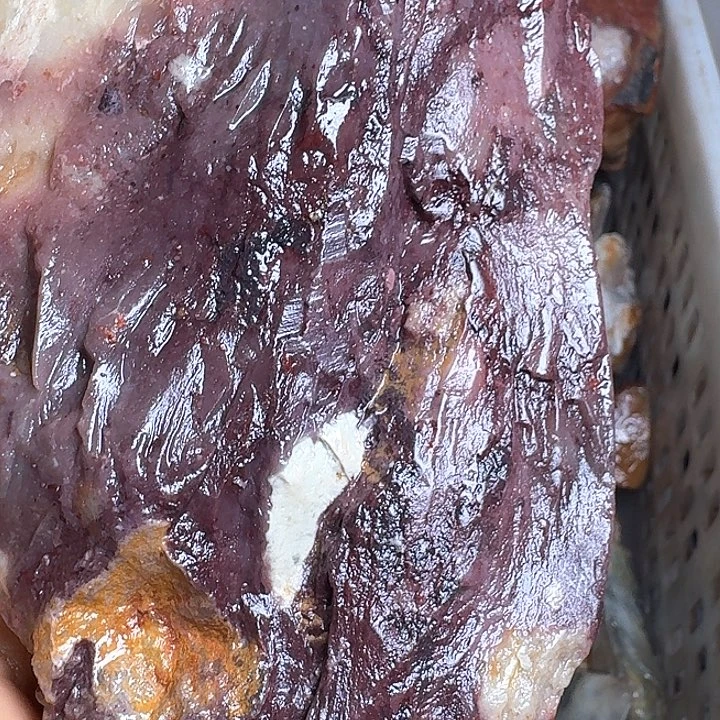 溜****寿山石寿山石的颜色