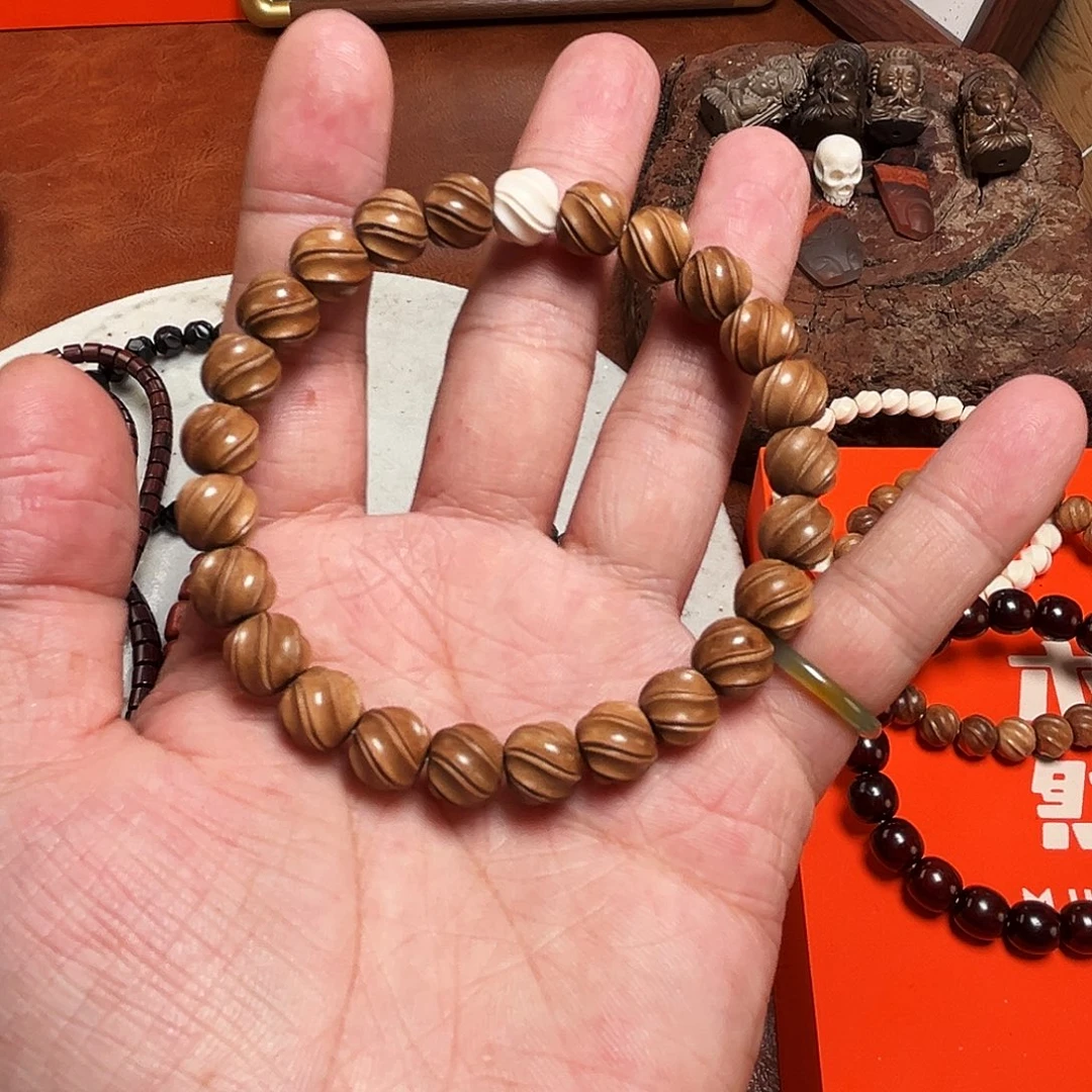 三***王檀香木手串/手链老山檀喜旋