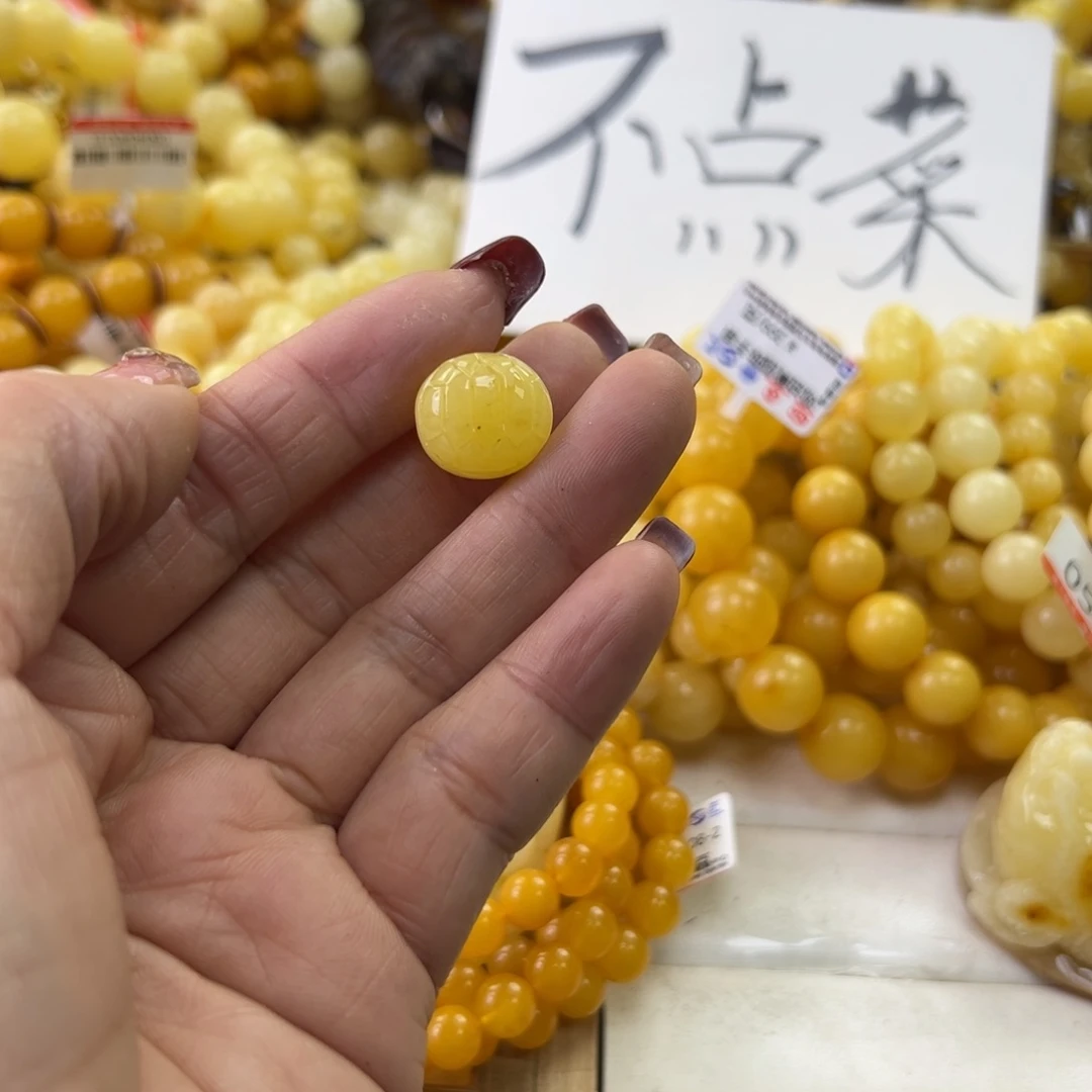 琥珀珠宝奇石未镶嵌