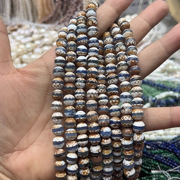 玛瑙/玉髓未镶嵌珠宝半成品一条8mm左右蓝一线