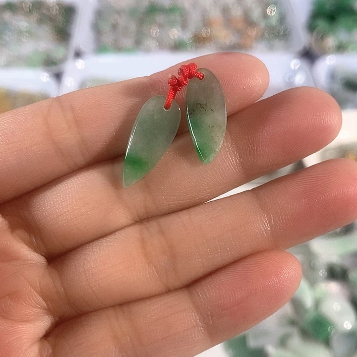 翡翠未镶嵌吊坠(不含链)耳片