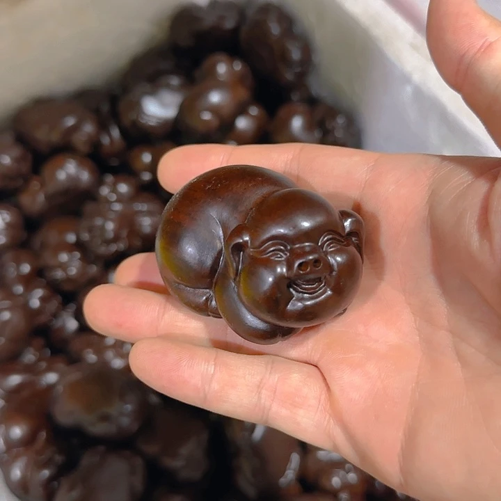 木黑檀木8福气猪一只