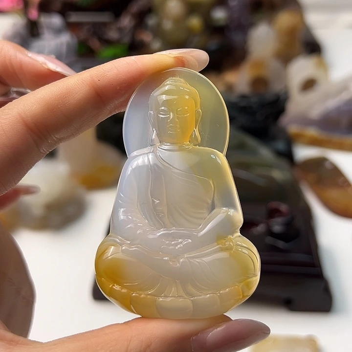玛瑙/玉髓颈饰未镶嵌