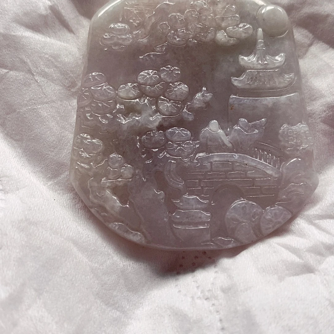 翡翠挂件未镶嵌山水牌