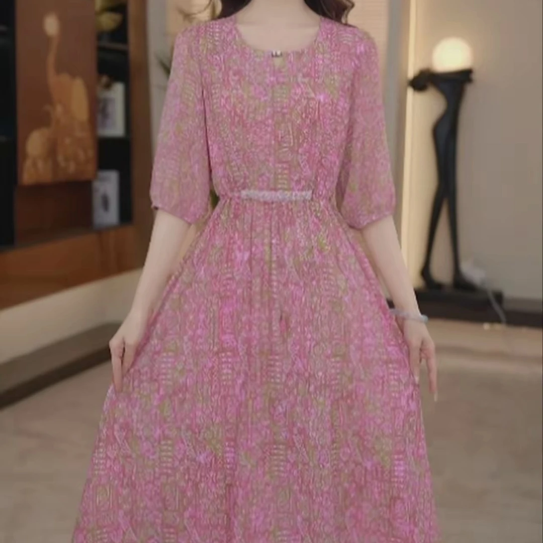 夏季新款度假风收腰显瘦温柔碎花气质连衣裙