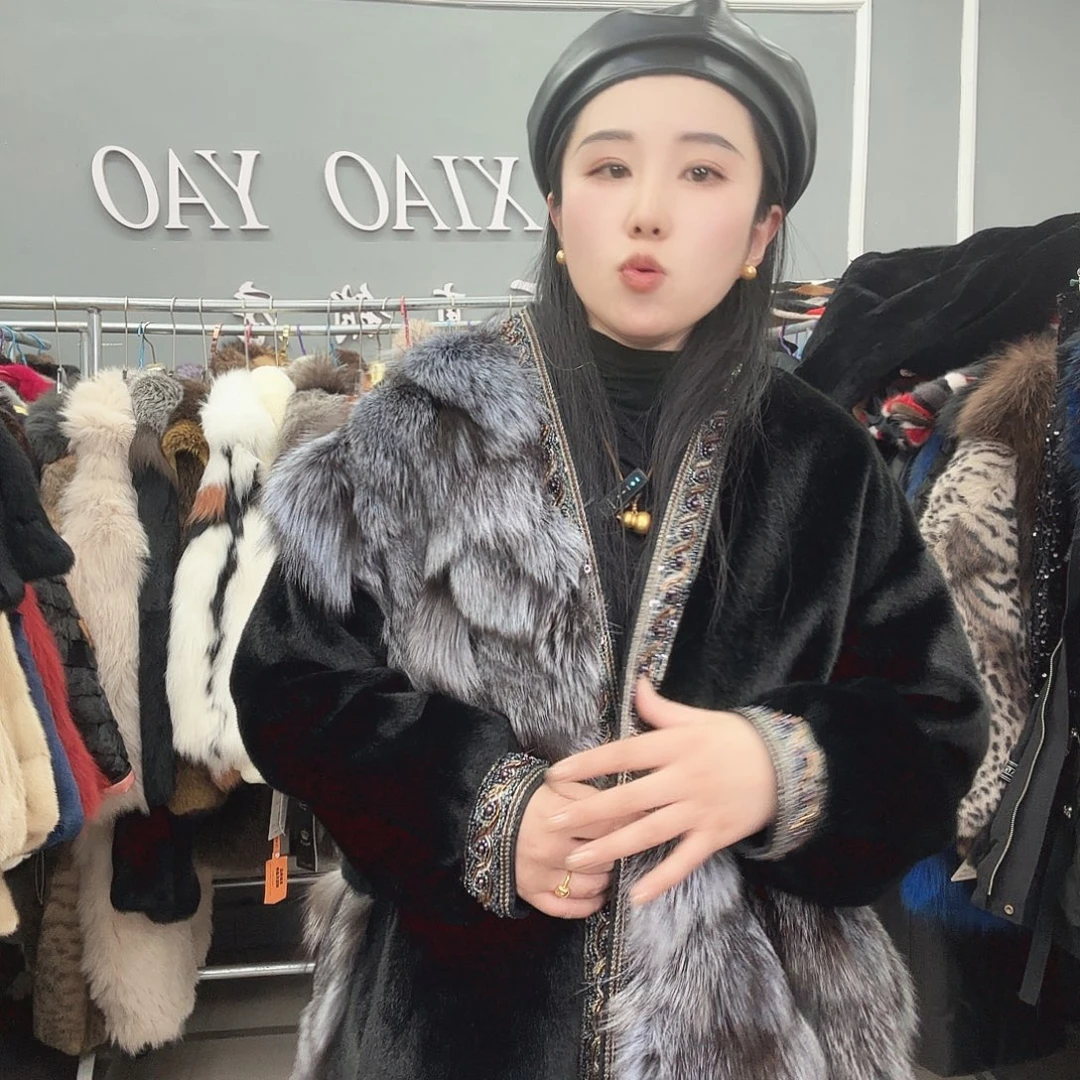 姚小妖家高端皮草