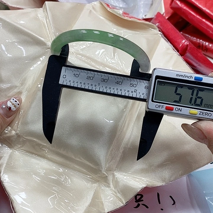 翡翠手镯未镶嵌249