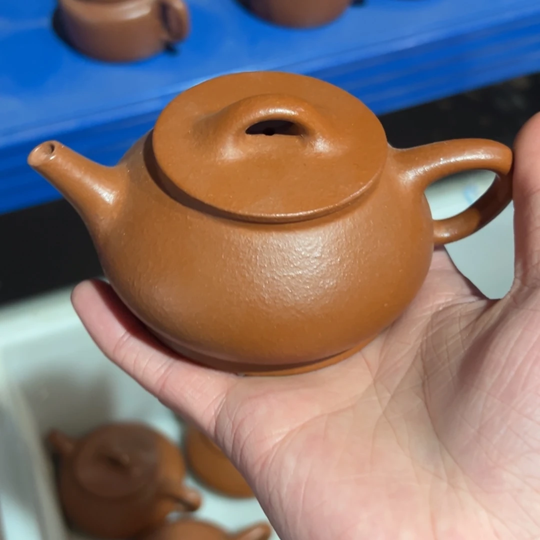 紫砂茶壶紫砂的味道很浓