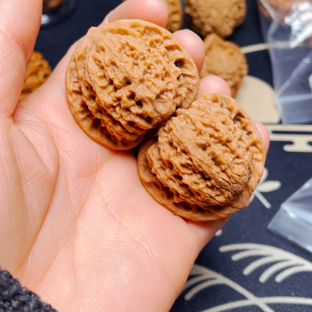 吊坠文玩核桃观音渡