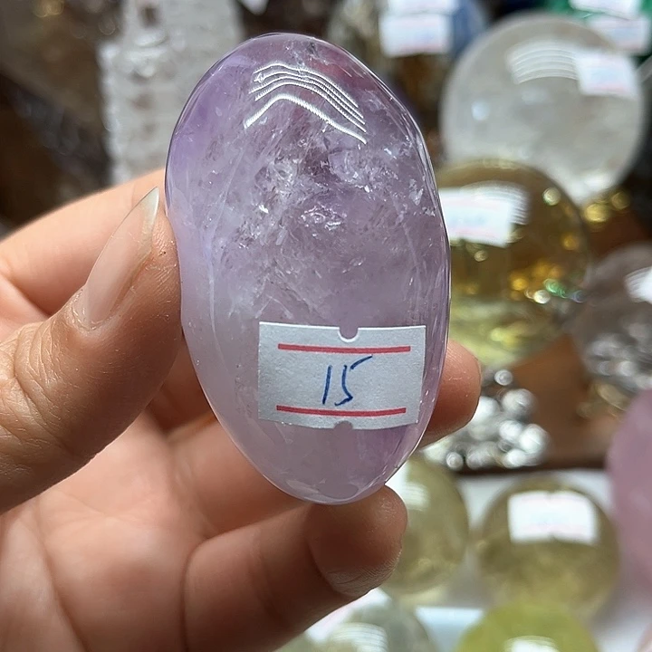 104克紫水晶把玩未镶嵌水晶