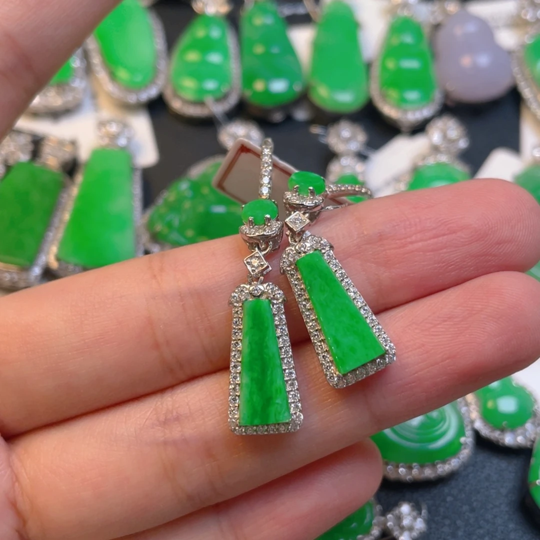 颈饰银S925镶嵌翡翠