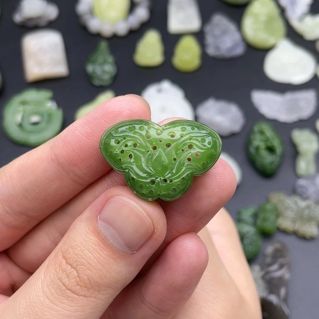 【闪购商品】颈饰未镶嵌和田玉