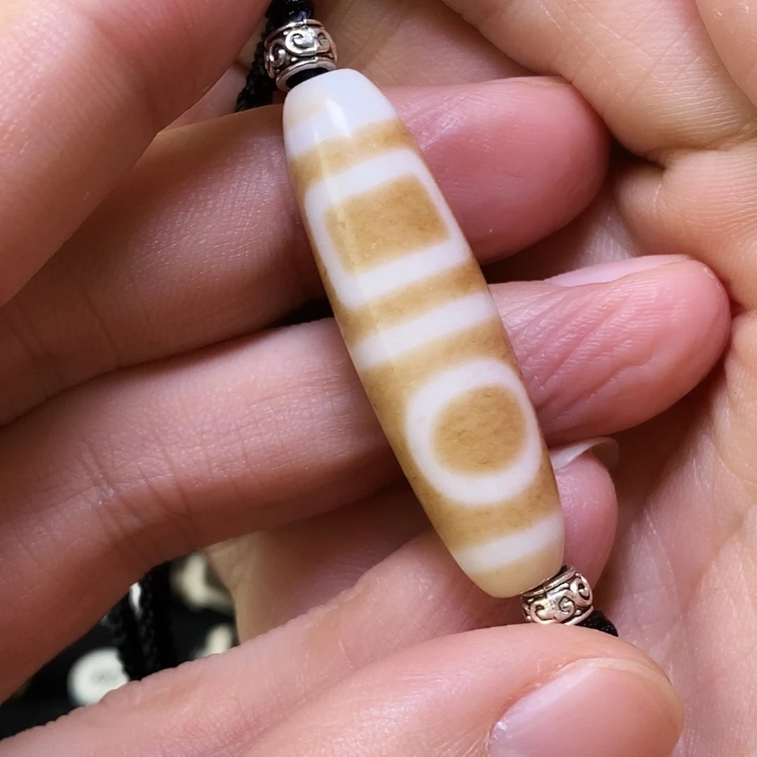 玛瑙/玉髓合金颈饰