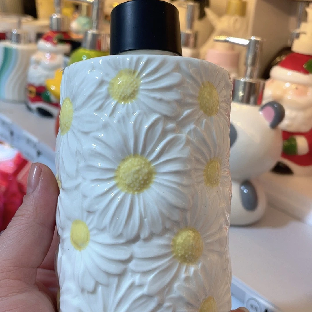 陶瓷陶瓷艺术品按压瓶