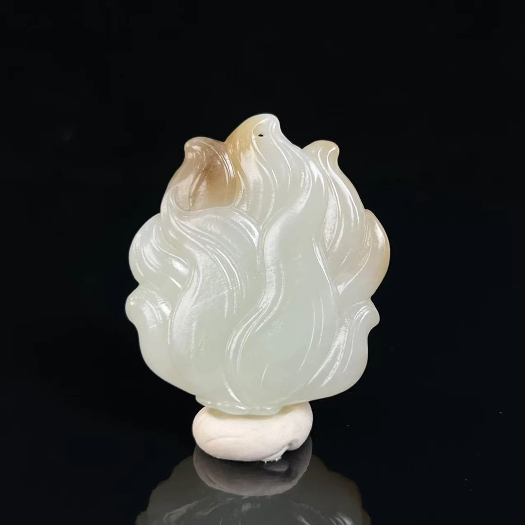 Lot1.和田糖白玉九尾狐挂件/30941/拍宝