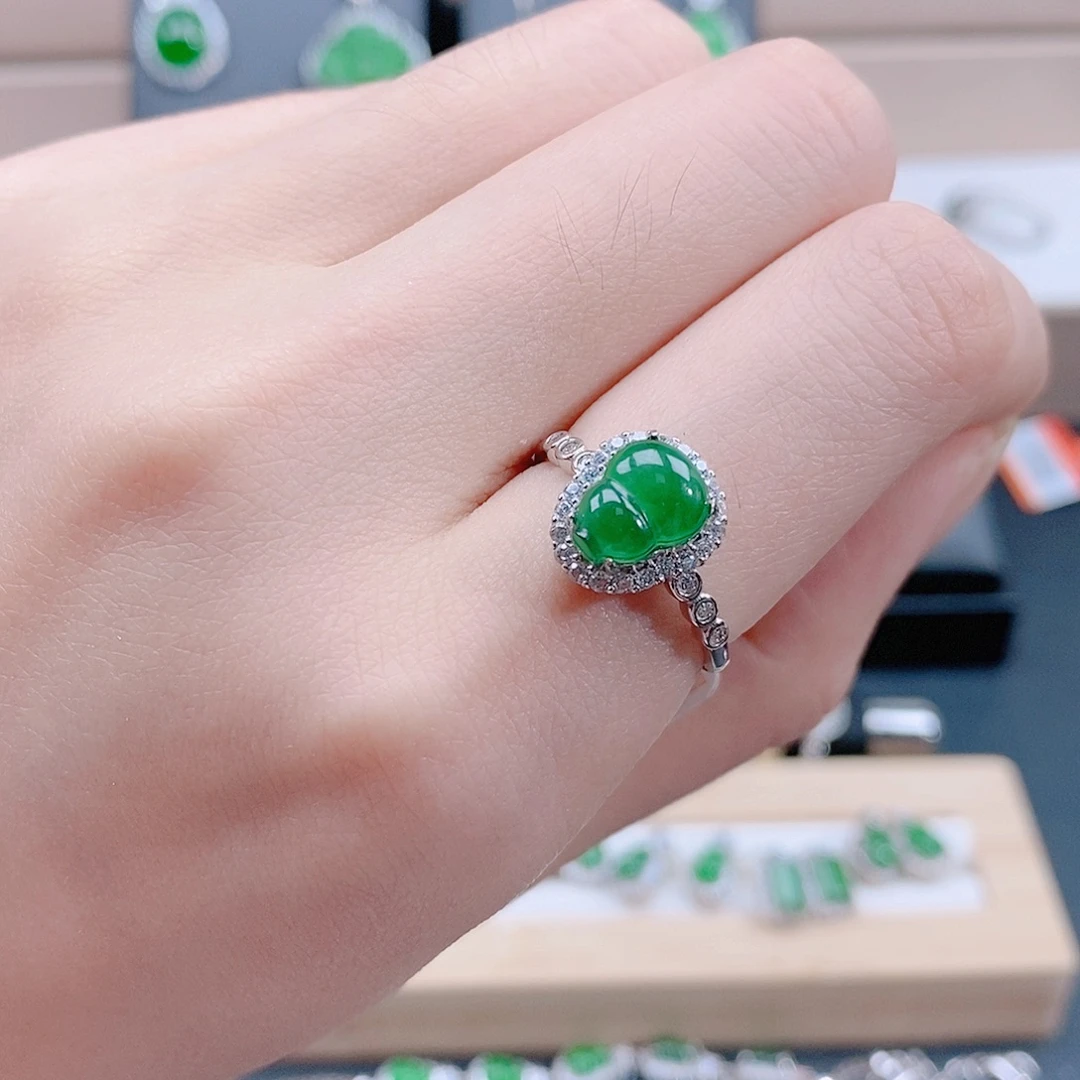 翡翠银S925镶嵌戒指天然翡翠