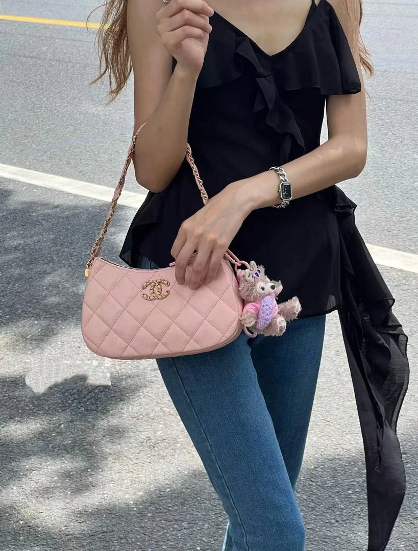 99新 Chanel/香奈儿 23k hobo腋下樱花粉优品