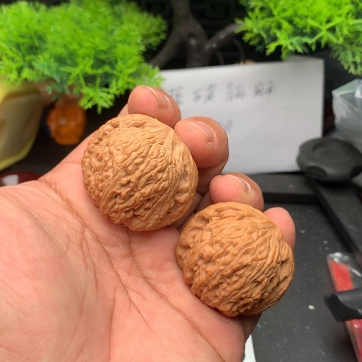 吊坠文玩核桃40绣球