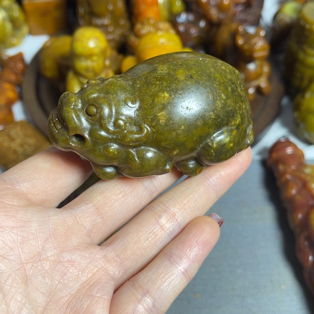 蛇纹石玉合金颈饰