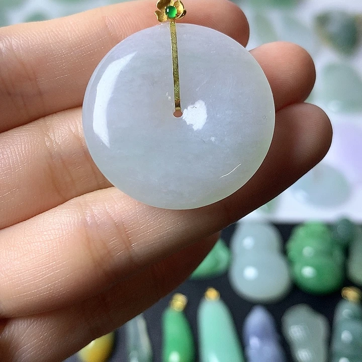 梓****翡翠未镶嵌挂件8翡翠