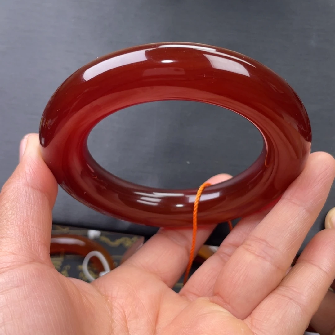 玛瑙/玉髓未镶嵌手镯60圈