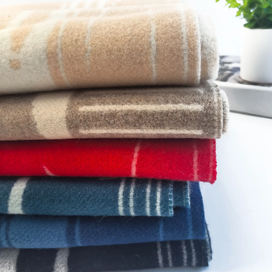 季东女士围巾披肩保暖时尚百搭