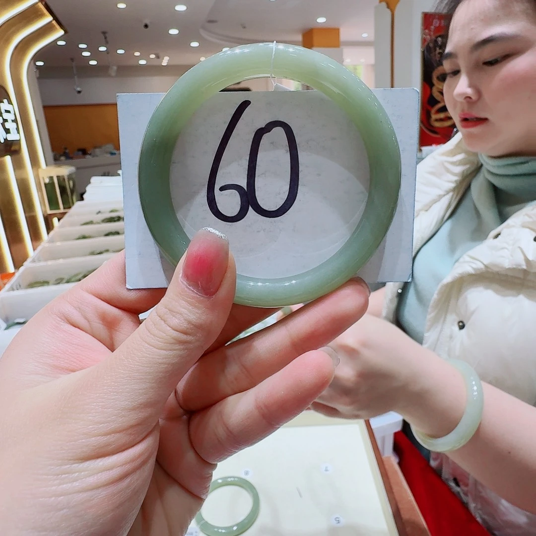 和田玉未镶嵌手镯22