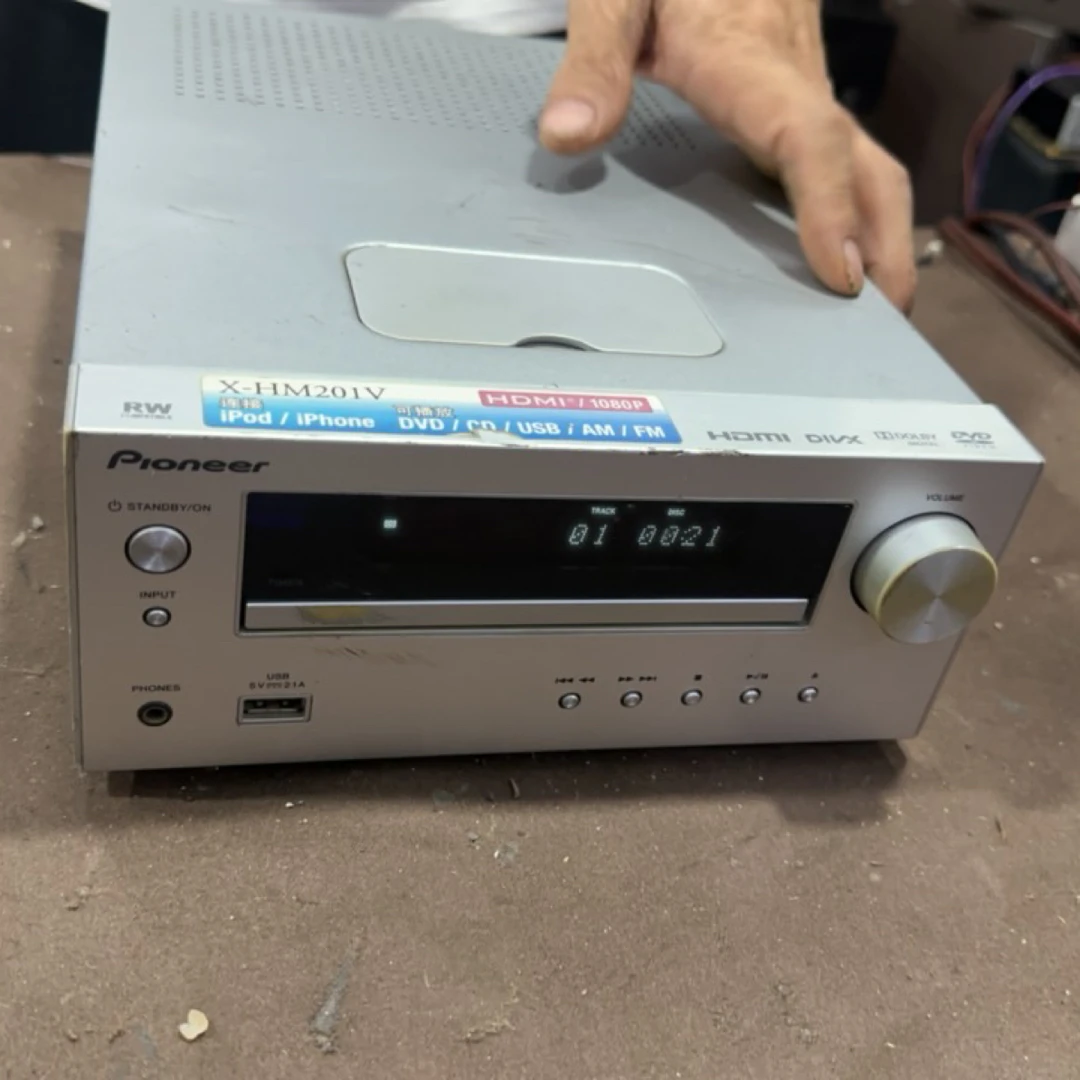 8新  先锋 201小功放机