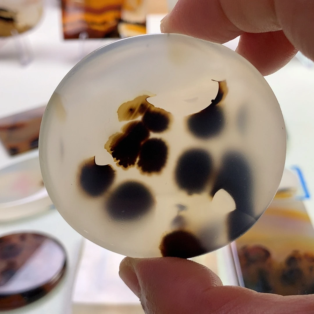 玛瑙/玉髓未镶嵌珠宝半成品