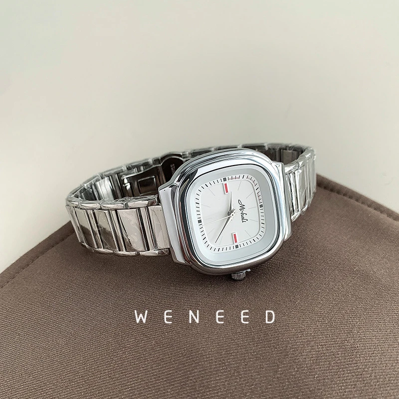 休闲时尚潮流手表女2025新款女士简约气质高颜值小众女表精致腕表