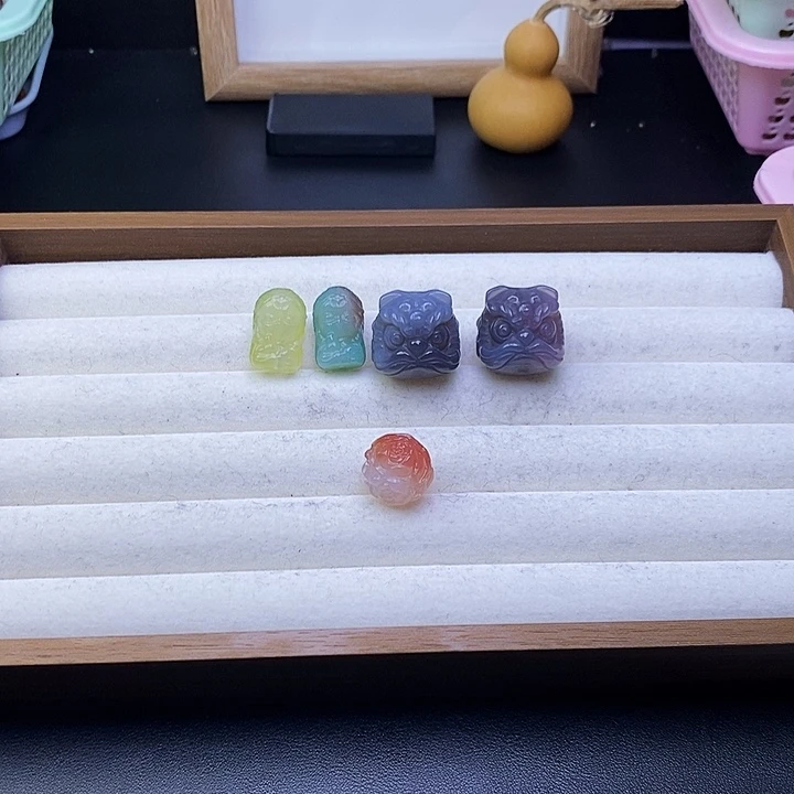 S***e玛瑙/玉髓合金车挂