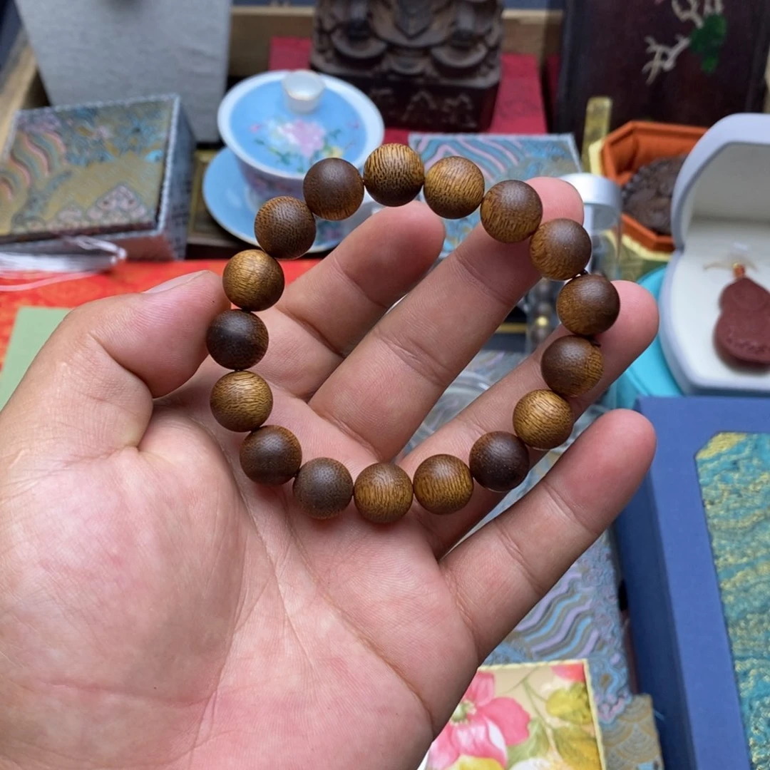 大叶紫檀（黑酸枝木类）