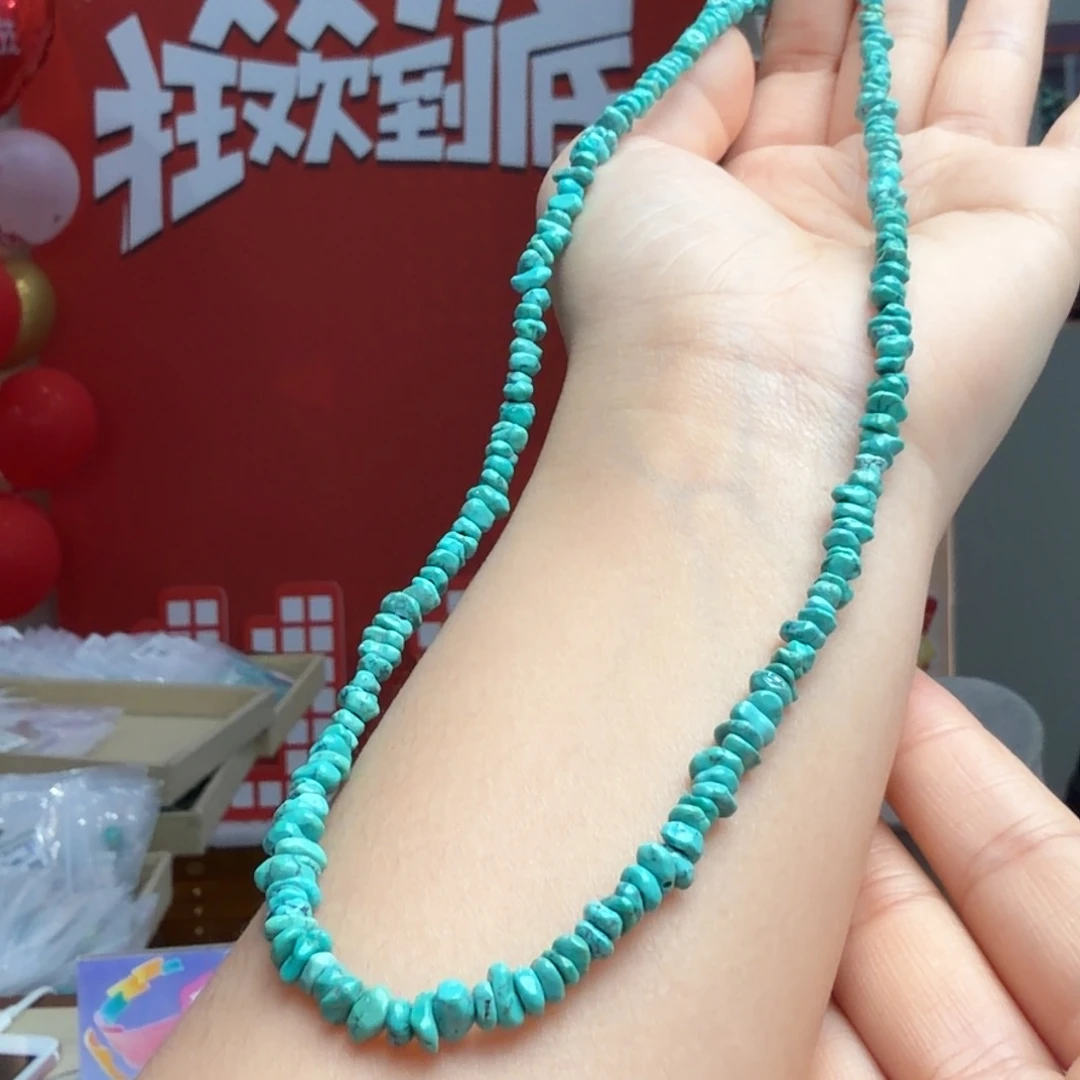 绿松石未镶嵌颈饰