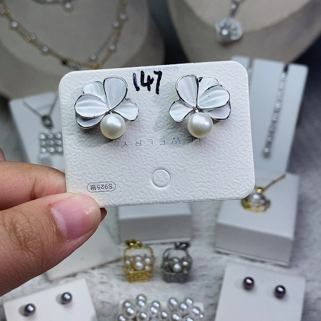 耳饰银S925镶嵌淡水珍珠