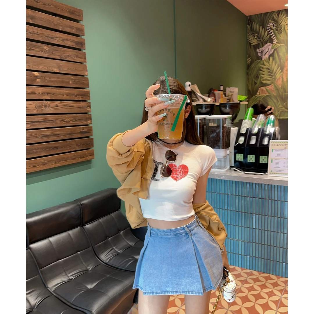 21DEGREES【焦糖奶茶】连帽短款外套Love爱心短袖百褶牛仔裙裤