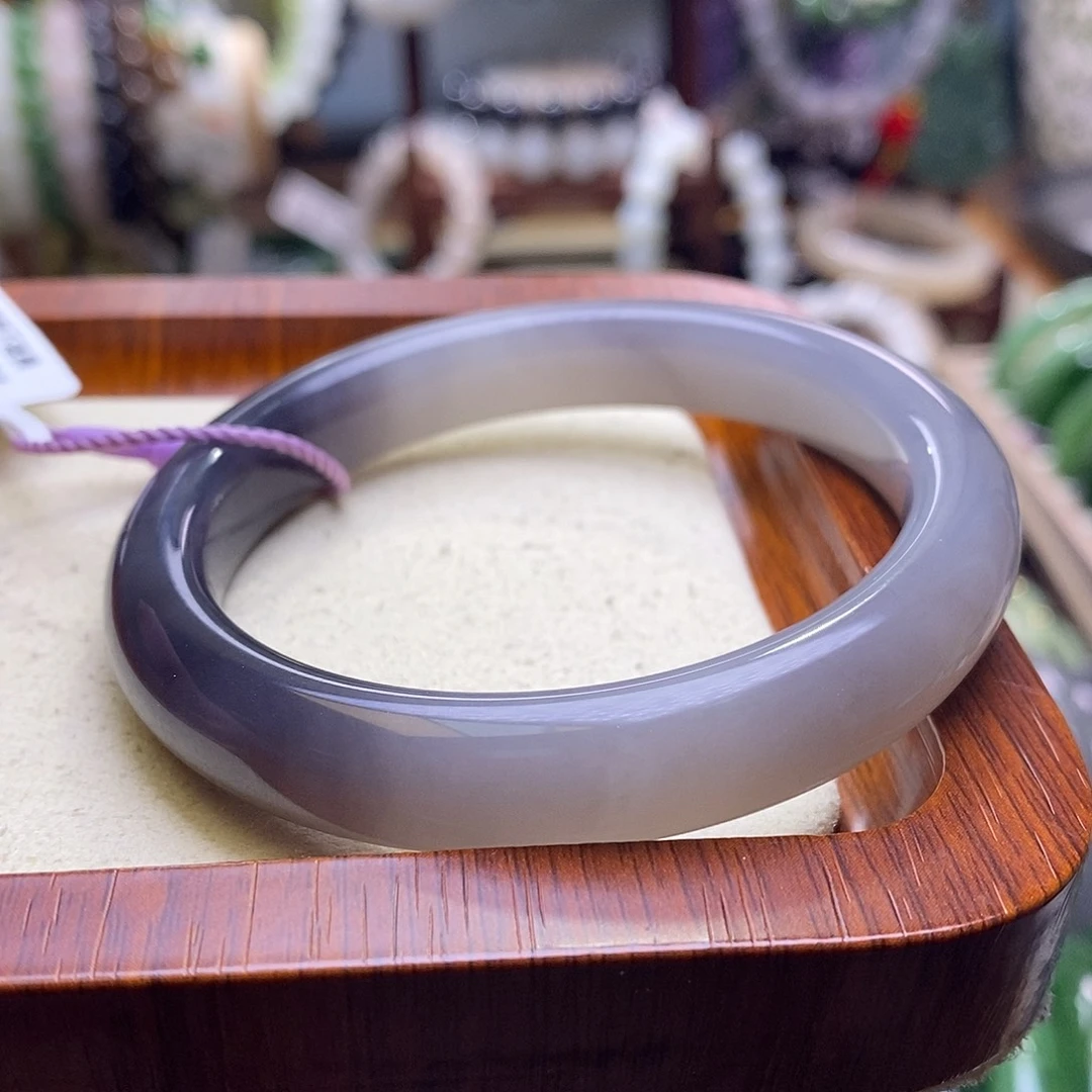 颈饰未镶嵌和田玉烟紫半山水手镯54.2圈口