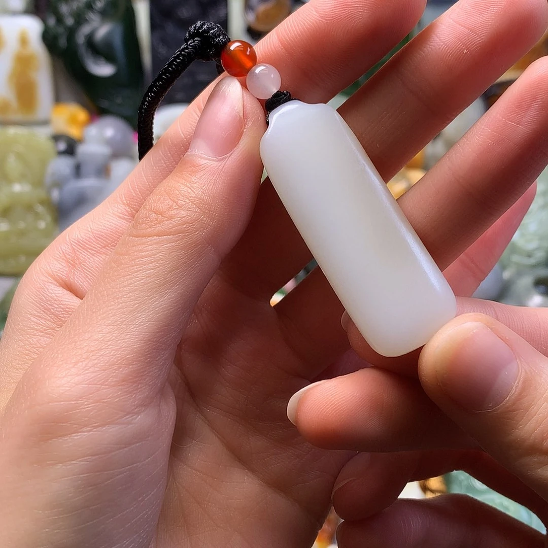 未镶嵌和田玉挂件