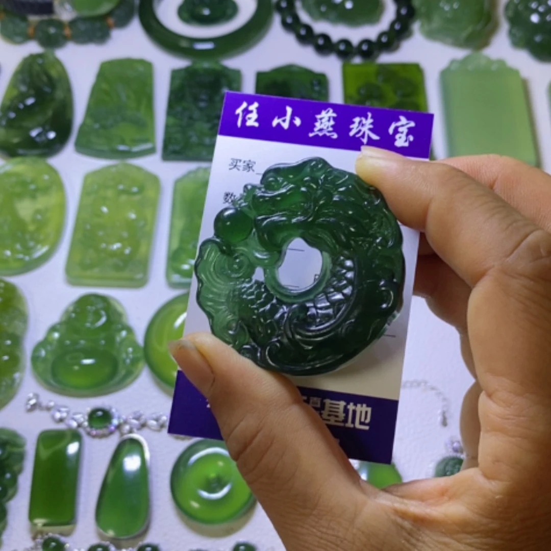 【闪购商品】未镶嵌蛇纹石玉颈饰隆*