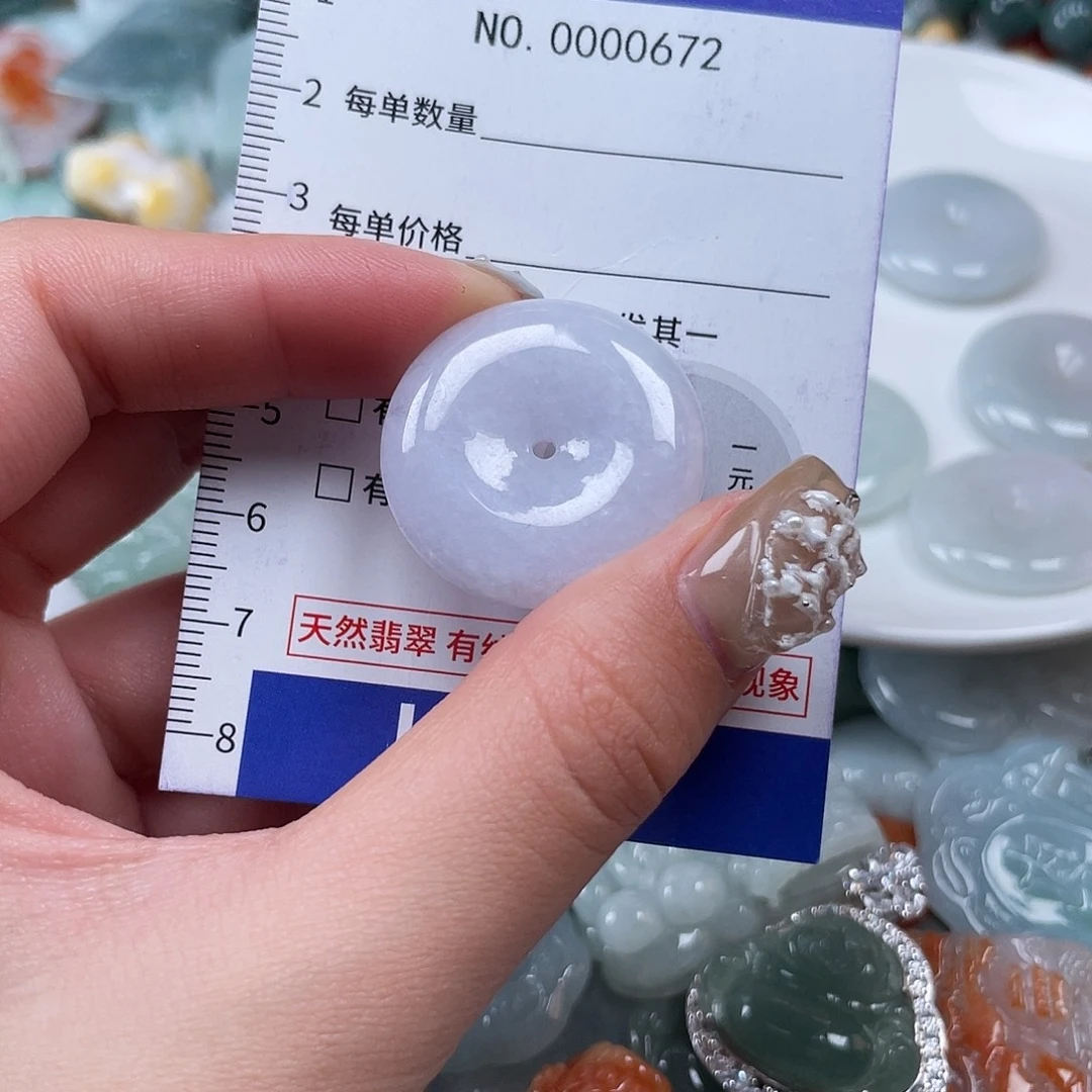 翡翠未镶嵌颈饰672