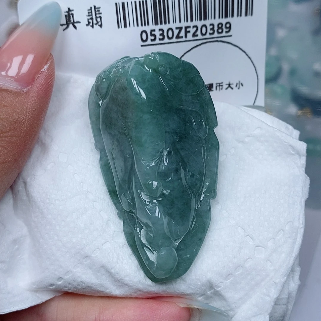 翡翠未镶嵌吊坠(不含链)