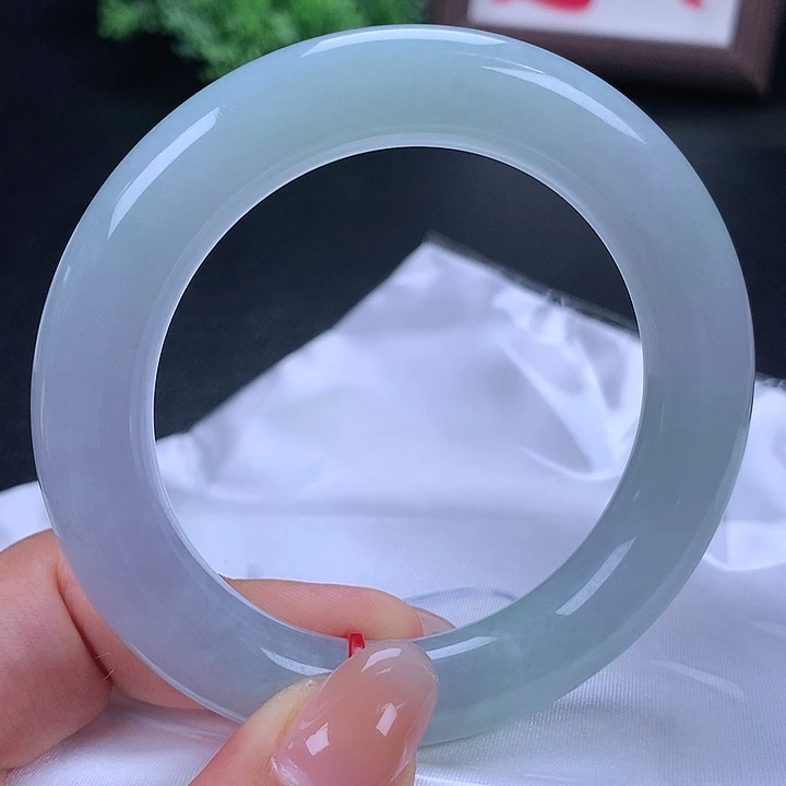 未镶嵌手镯翡翠304