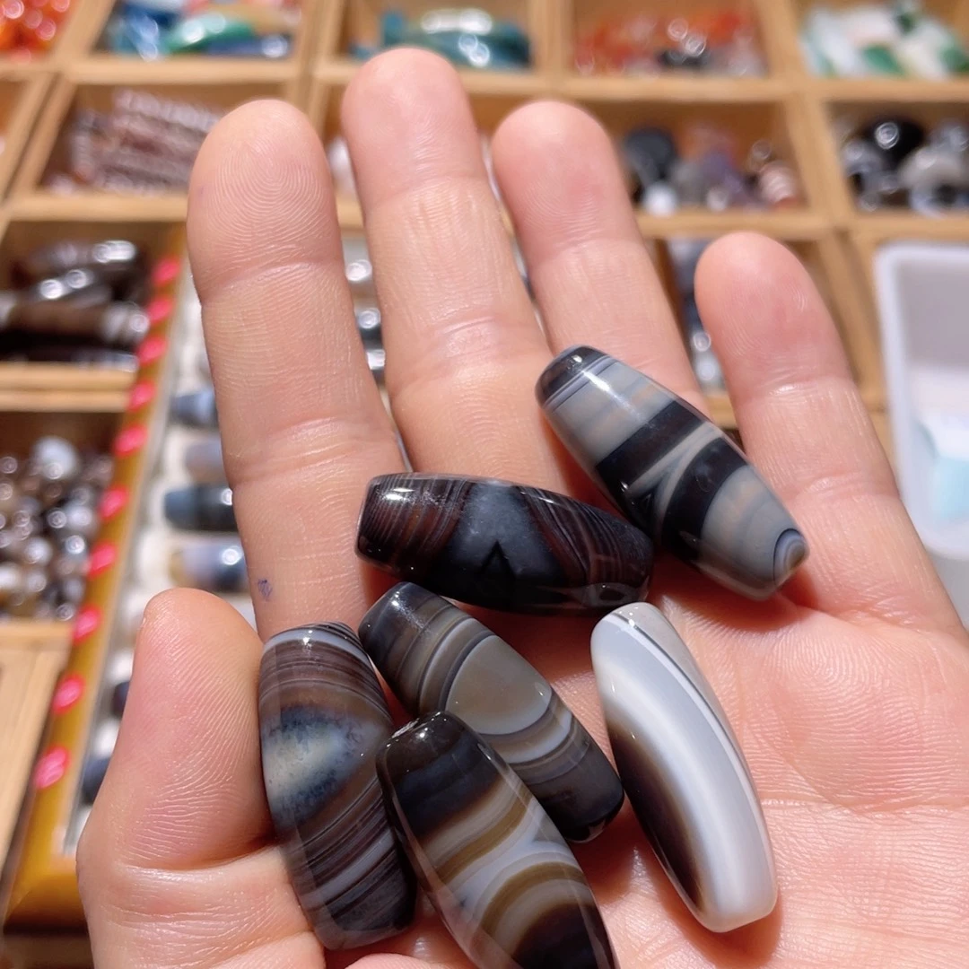 玛瑙/玉髓未镶嵌珠宝半成品