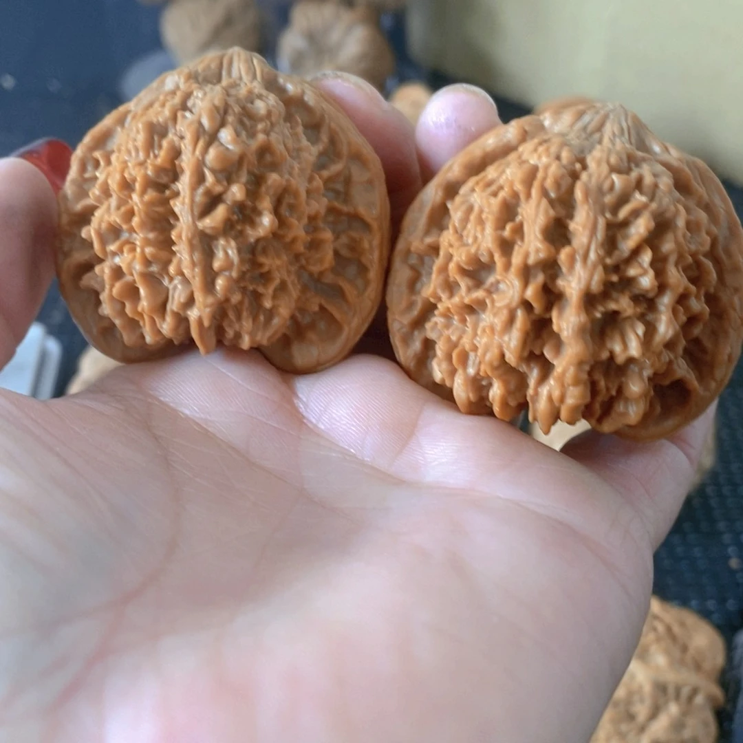 反**是全品无修文玩核桃