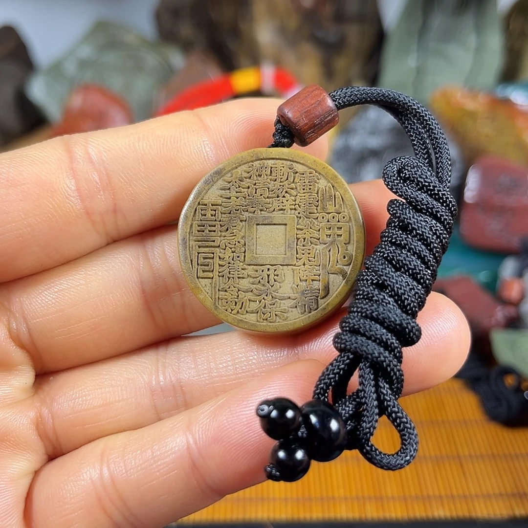 新疆戈壁石原石雕刻