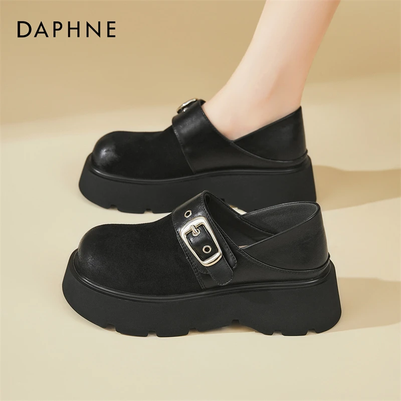 达芙妮黑色小皮鞋女秋季2025新款乐福单鞋厚底增高英伦勃肯鞋松糕