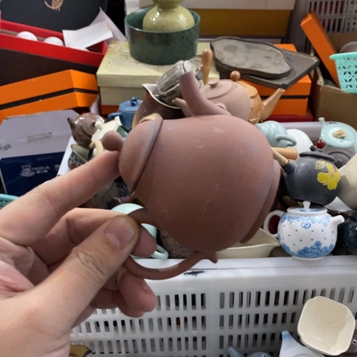 陶瓷艺术品及陶瓷壶